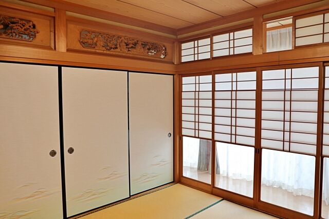 雪見障子の張り替え：気になる費用と押さえておきたいポイント #雪見 